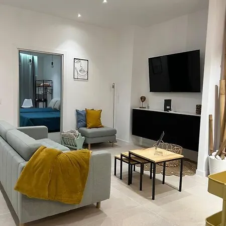 Detail Apartment