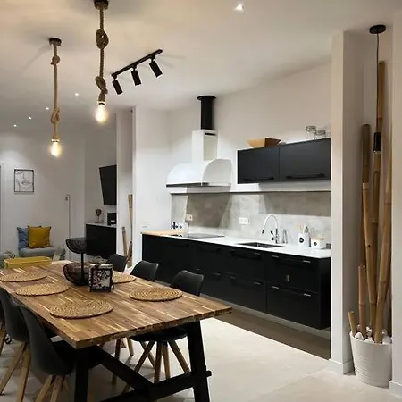 Apartment Detail